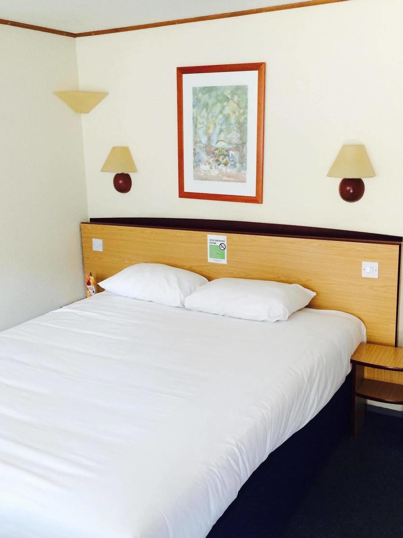 Campanile Hotel Cardiff Eksteriør bilde